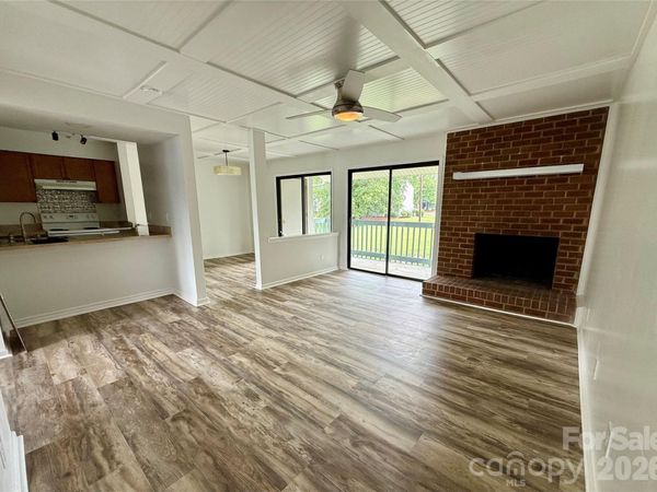 11023 Harrowfield Road , Charlotte, NC 28226