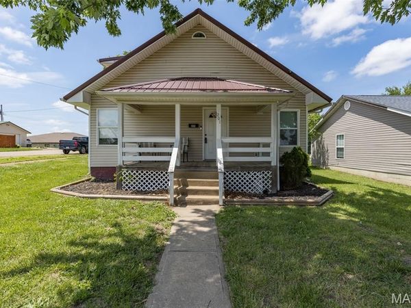 201 N Grant Street , Desloge, MO 63601