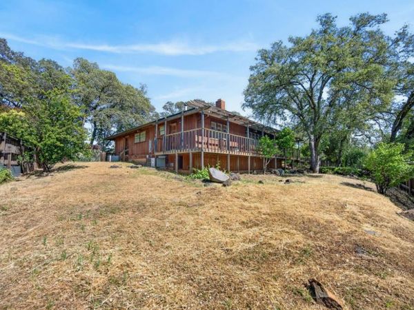 3045 Latham Ln, El Dorado Hills, CA 95762
