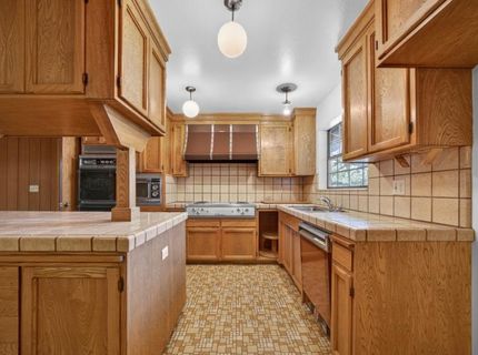 3045 Latham Ln, El Dorado Hills, CA 95762 Photo