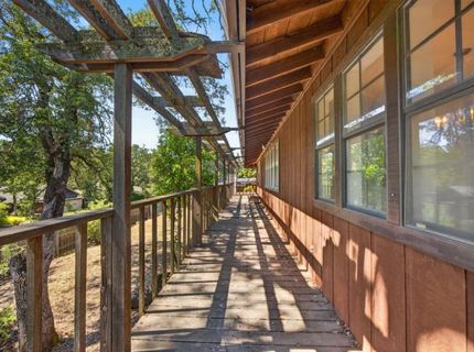 3045 Latham Ln, El Dorado Hills, CA 95762 Photo