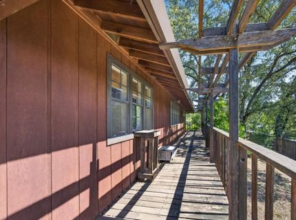 3045 Latham Ln, El Dorado Hills, CA 95762 Photo