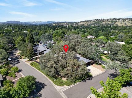 3045 Latham Ln, El Dorado Hills, CA 95762 Photo