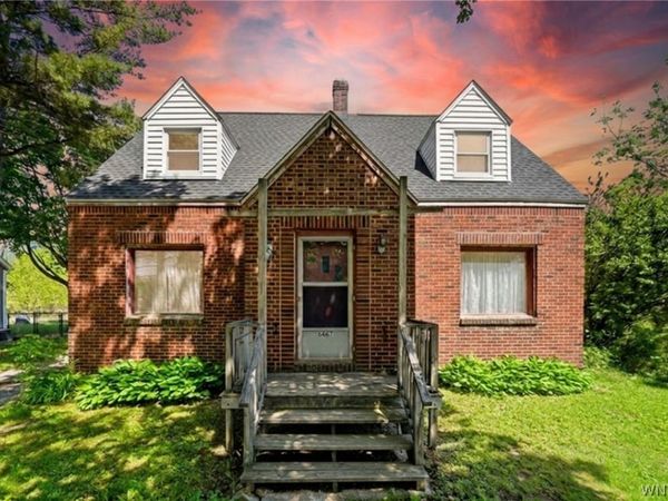 6467 Chestnut Ridge Road , Orchard Park, NY 14127