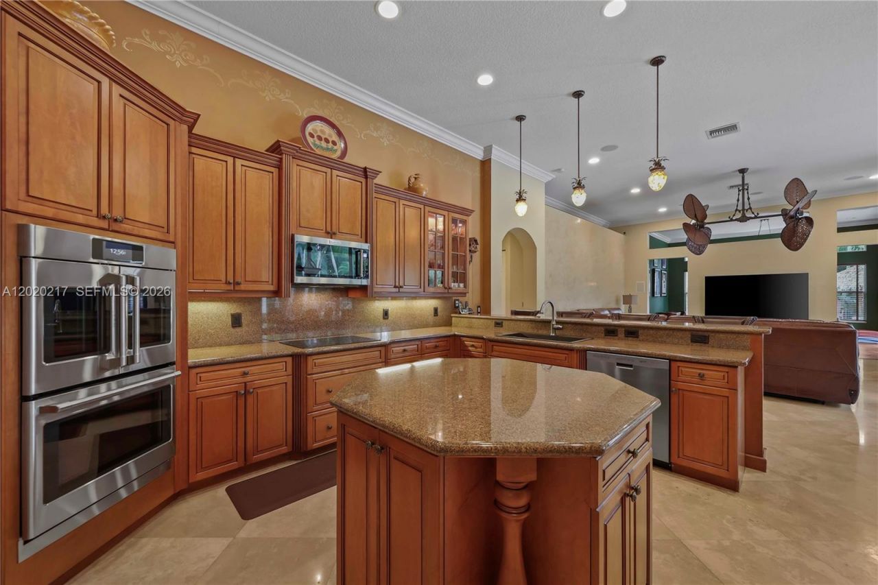 10018 Laurel Rd , Davie, FL 33328 Photo