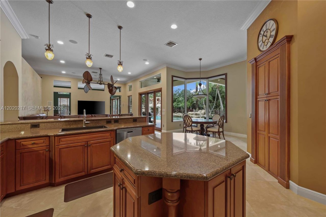10018 Laurel Rd , Davie, FL 33328 Photo
