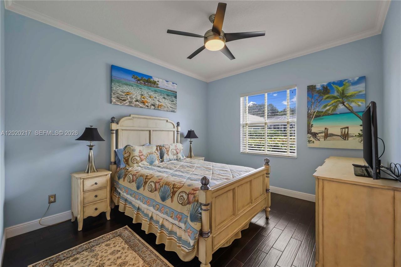 10018 Laurel Rd , Davie, FL 33328 Photo