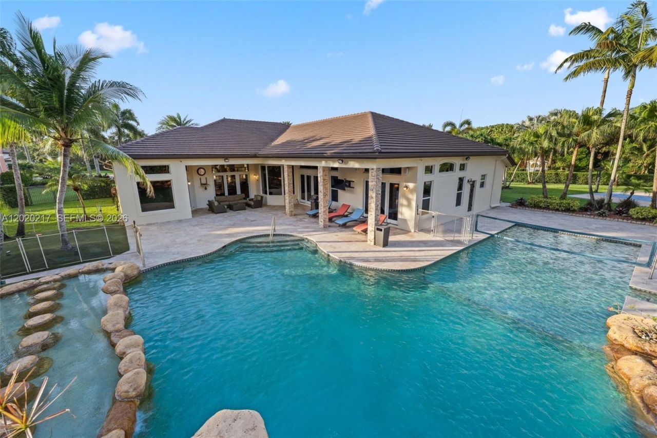 10018 Laurel Rd , Davie, FL 33328 Photo