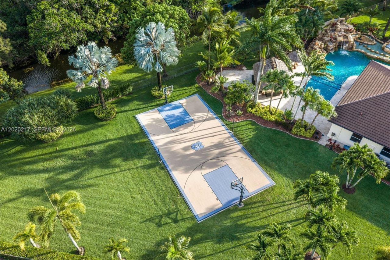 10018 Laurel Rd , Davie, FL 33328 Photo