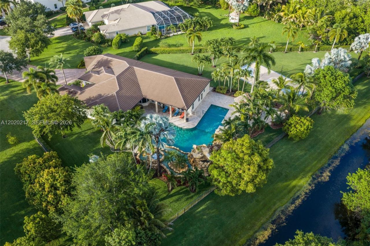 10018 Laurel Rd , Davie, FL 33328 Photo
