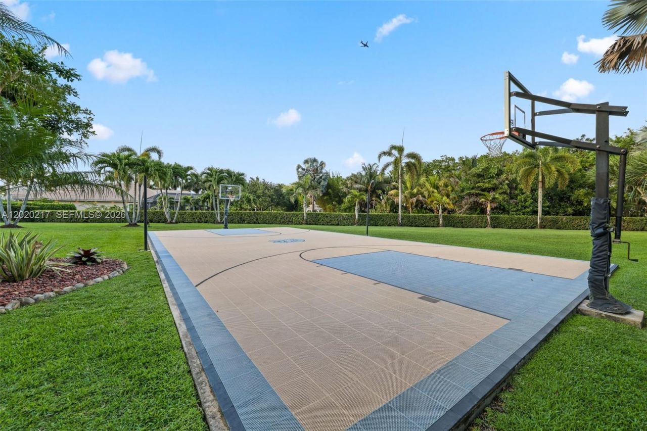 10018 Laurel Rd , Davie, FL 33328 Photo