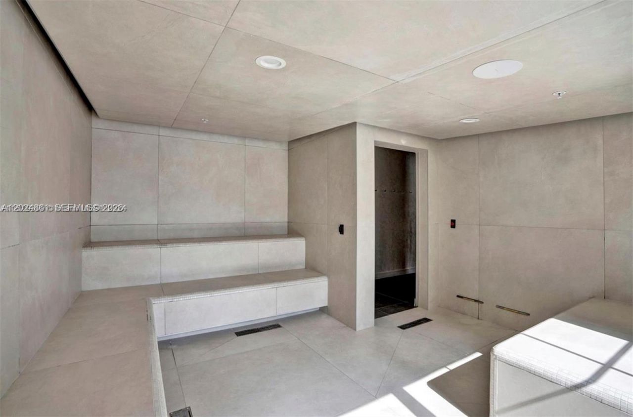 159 NE 6th St , Unit 2508, Miami, FL 33132 Photo