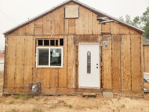 136 W WHITMORE DR, East Carbon, UT 84520