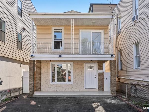209 71st Street, GUTTENBERG, NJ 07093