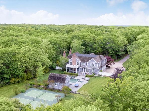 486 Middle Line Highway , Bridgehampton, NY 11932