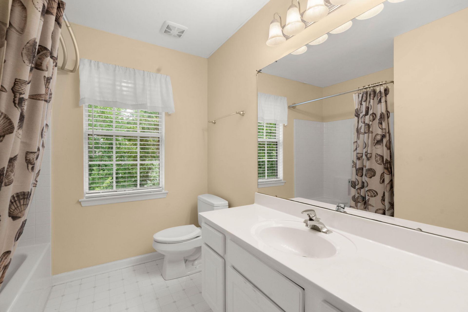 142 Adthan Circle Photo 23