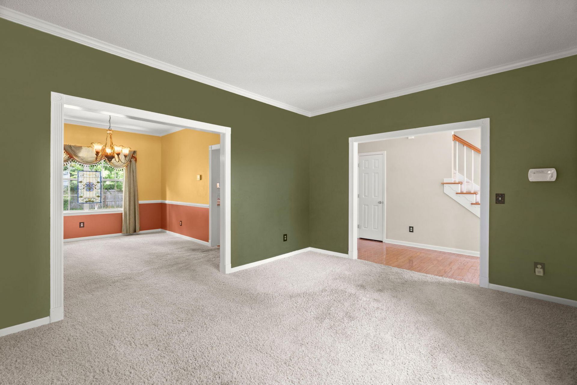 142 Adthan Circle Photo 7