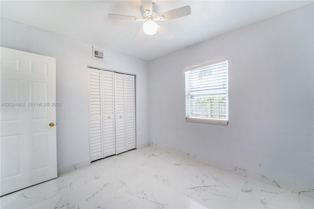 22300 SW 117th Ave, Unit 4, Miami, FL 33170 Photo