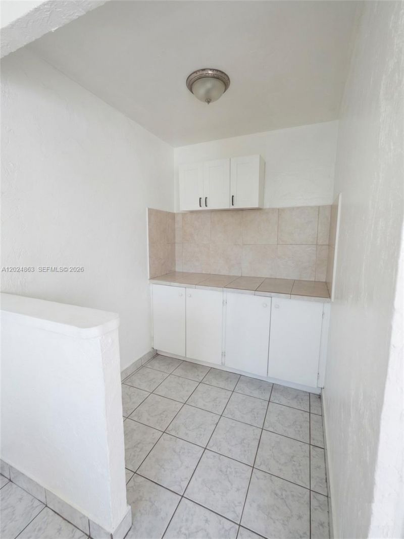 625 W Avenue A , Belle Glade, FL 33430 Photo