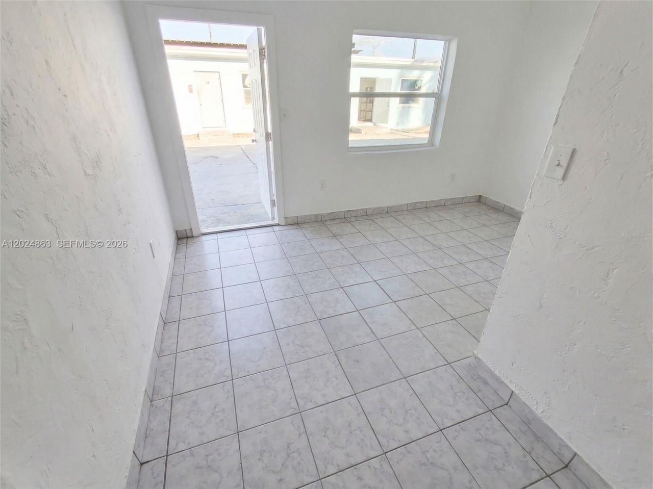 625 W Avenue A , Belle Glade, FL 33430 Photo