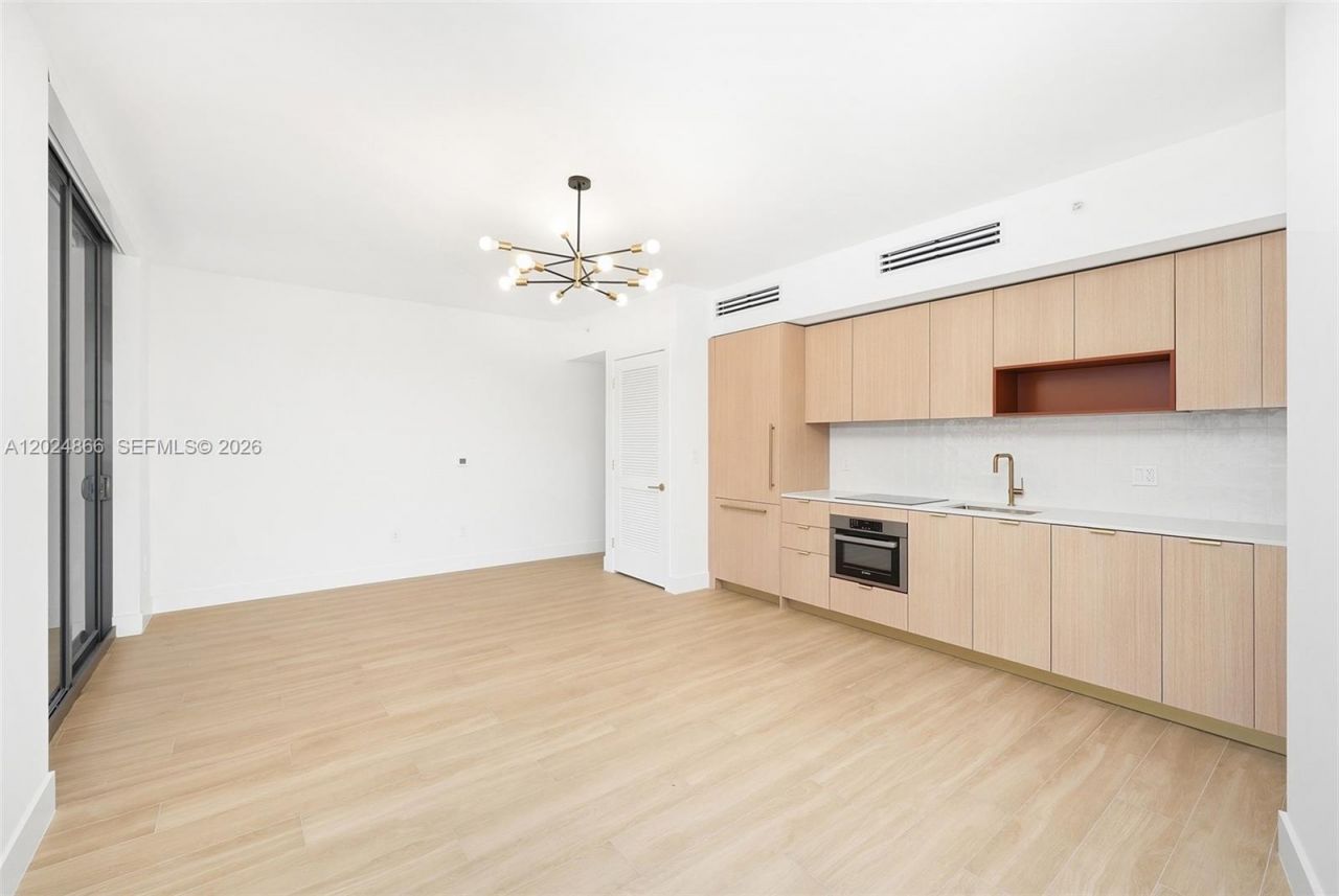 90 NE 32, Unit 412, Miami, FL 33137 Photo