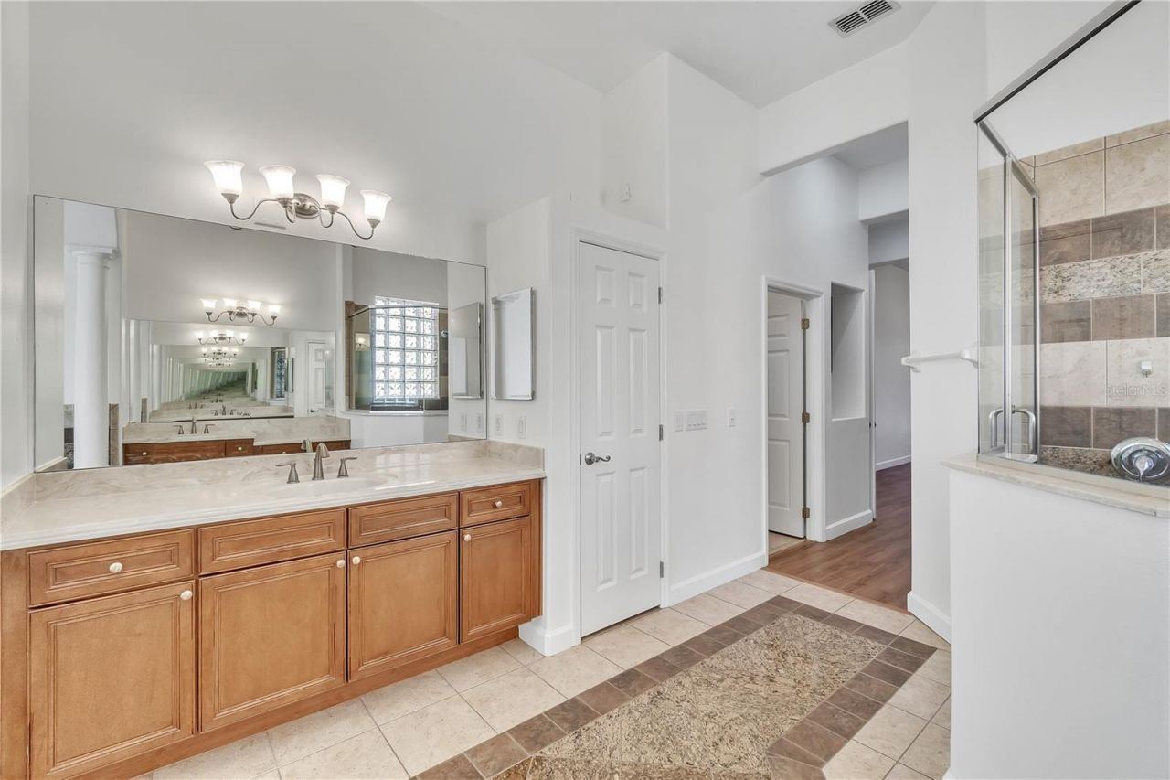 11538 Delwick Drive , Windermere, FL 34786 Photo