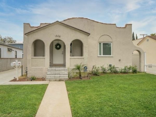1836 Lake Street, Glendale, CA 91201