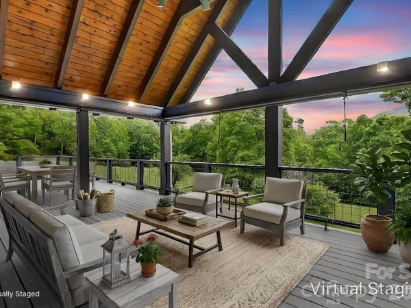 97 Whippoorwill Lane, Fairview, NC 28730