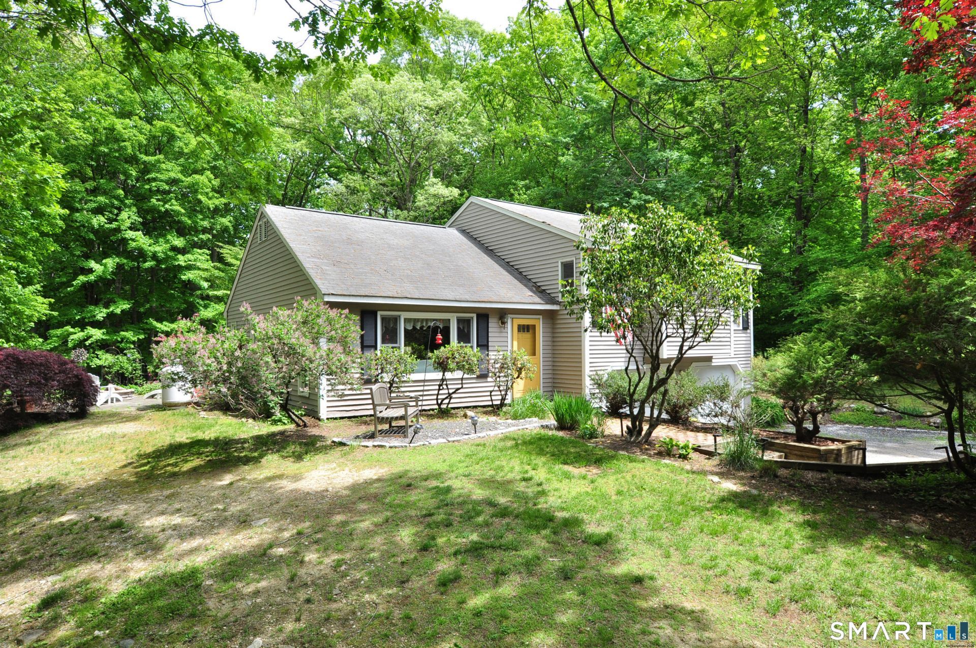 104 Hard Hill, Woodbury, CT 06798 Main Photo