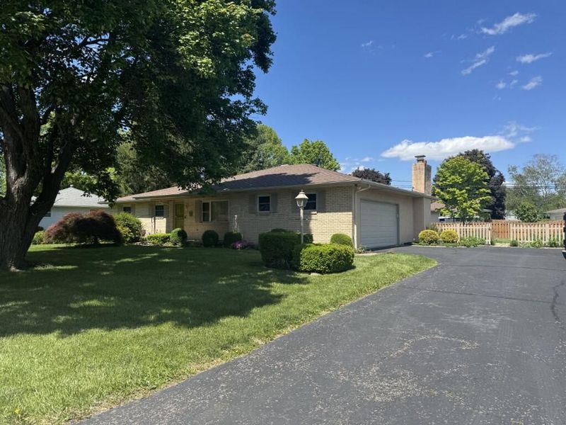 10038 Melody Lane , Pickerington, OH 43147 Photo 2