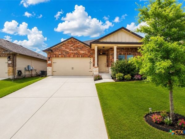 204 Taggart Trail, Jarrell, TX 76537