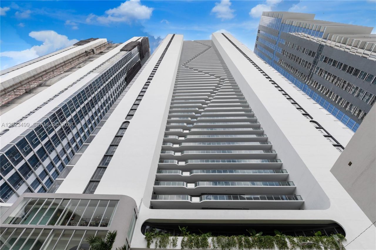 700 NE 24th St , Unit 4206, Miami, FL 33137 Photo