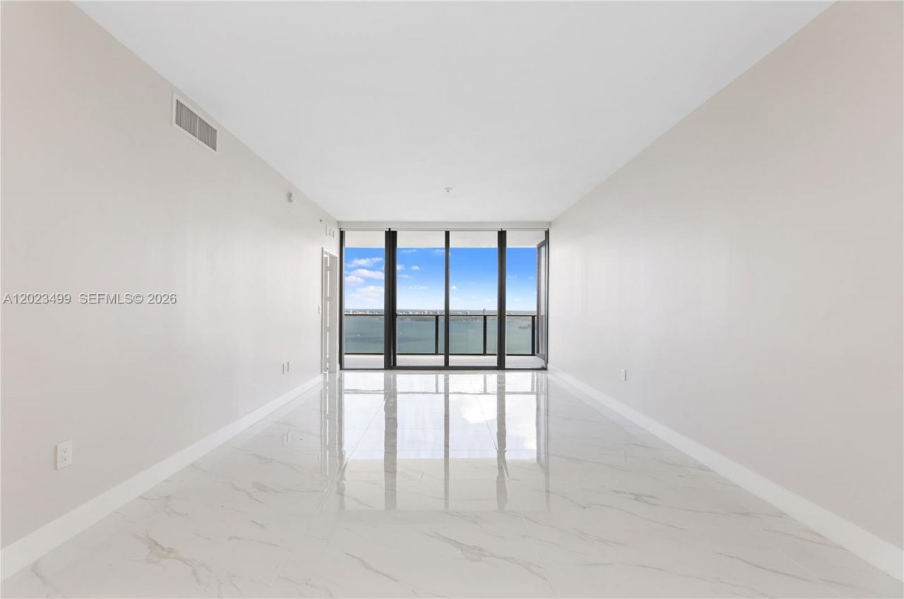 700 NE 24th St , Unit 4206, Miami, FL 33137 Photo