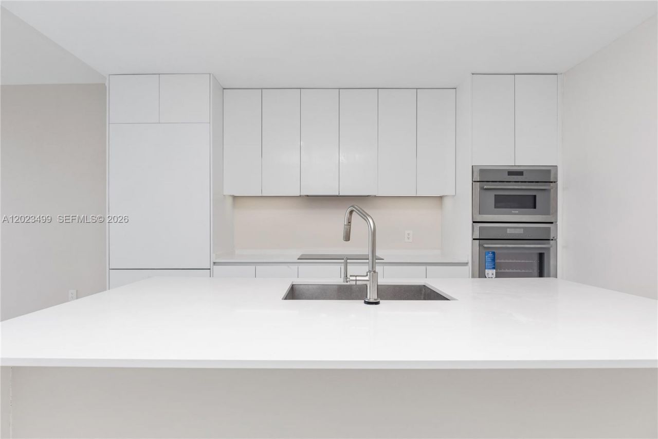700 NE 24th St , Unit 4206, Miami, FL 33137 Photo