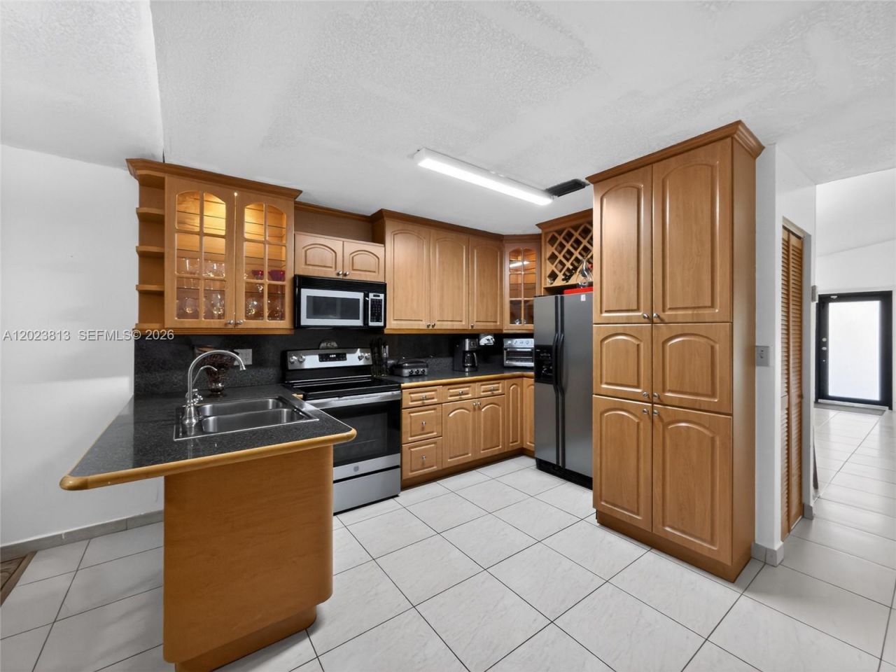 2462 W 65th St , Hialeah, FL 33016 Photo