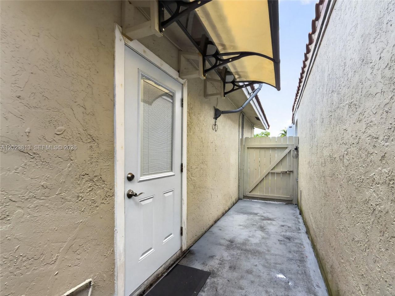 2462 W 65th St , Hialeah, FL 33016 Photo
