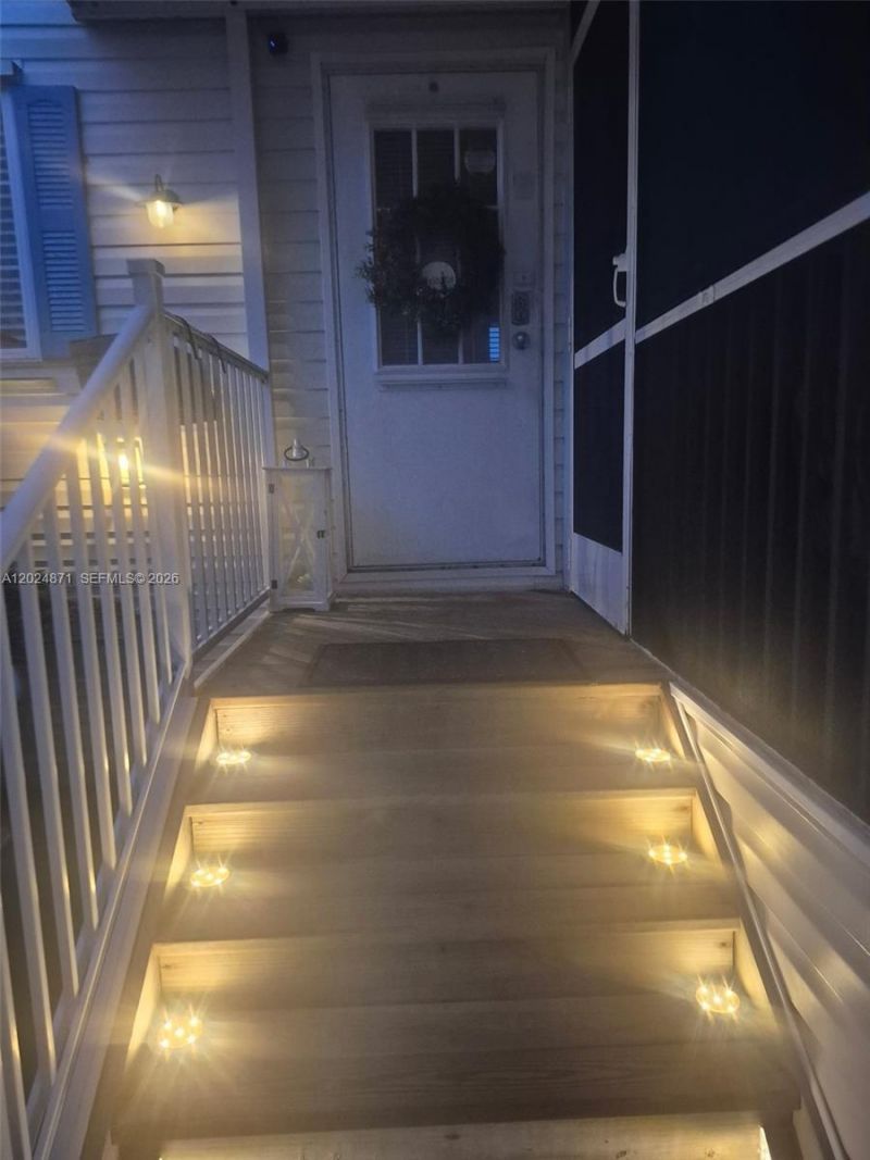 10725 S Ocean Drive Unit 311, Jensen Beach, FL 34957 Photo
