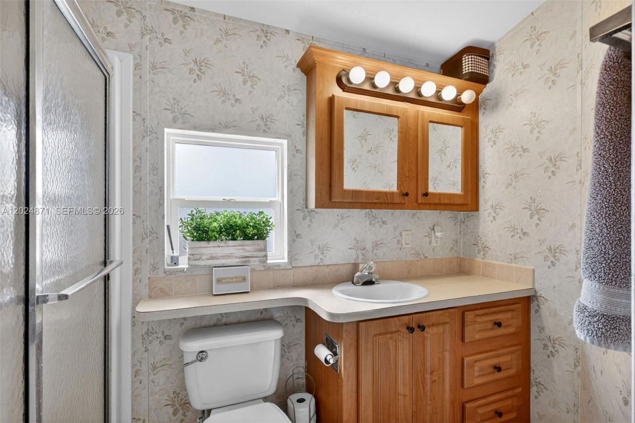 10725 S Ocean Drive Unit 311, Jensen Beach, FL 34957 Photo