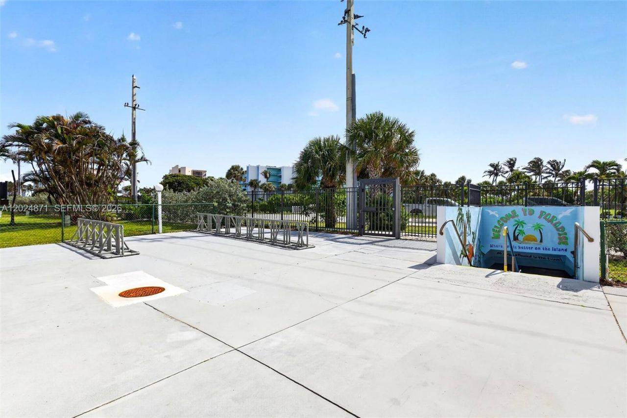 10725 S Ocean Drive Unit 311, Jensen Beach, FL 34957 Photo