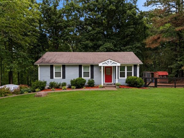 1101 Valley View Rd , Ashland City, TN 37015