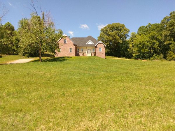 2006 McMahan Hollow Rd , Pleasant View, TN 37146