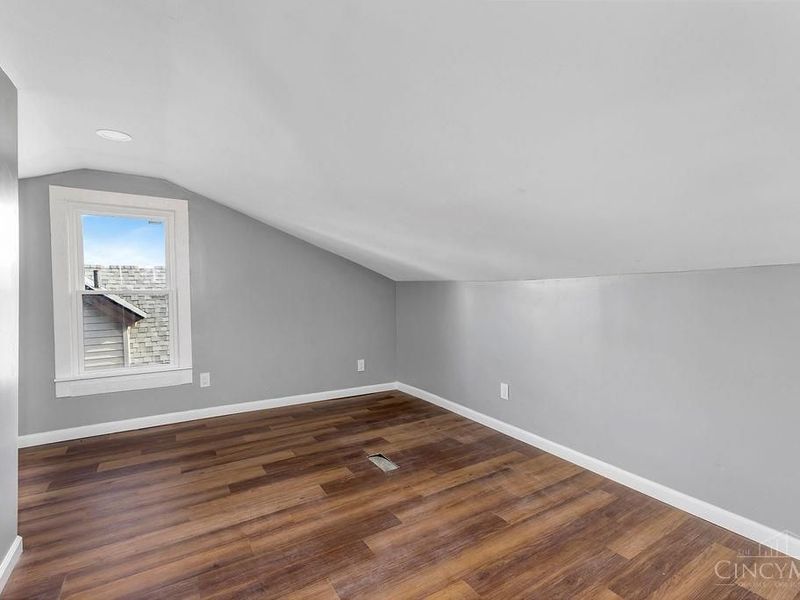 3311 Augusta Avenue, Cheviot, OH 45211 Photo 18