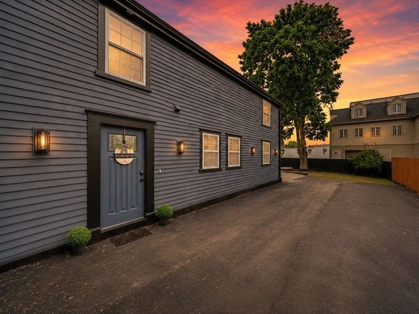 162 High St, Unit B, Danvers, MA 01923