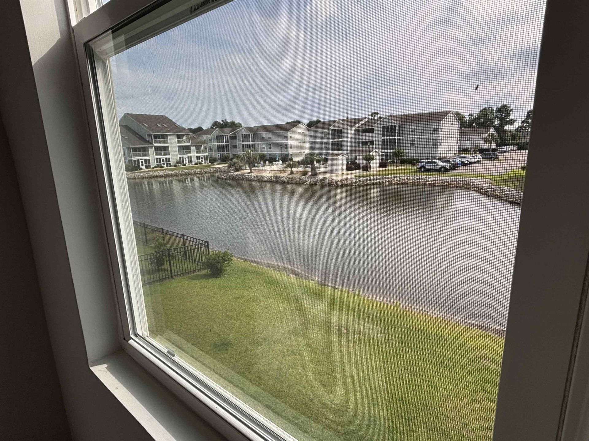 187 S Reindeer Rd. Photo 23