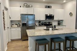 187 S Reindeer Rd. photo 4