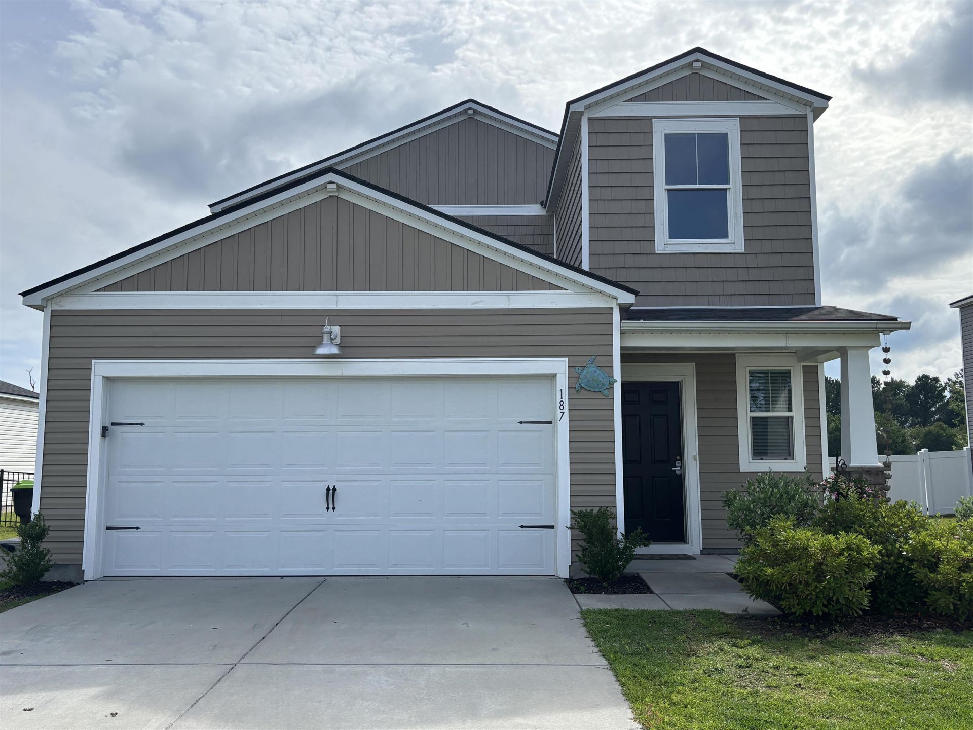 187 S Reindeer Rd. Photo 36