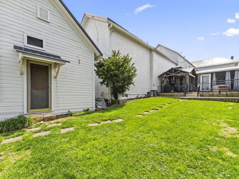 8450 Main Street , Rushville, OH 43150 Photo 31