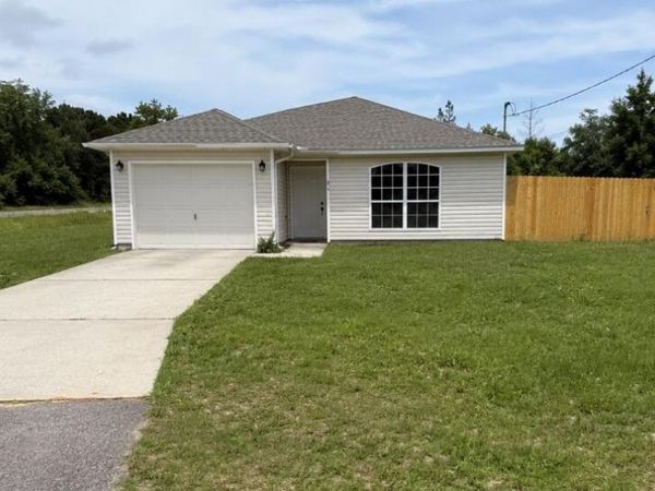 1993 Justice Circle, Gulf Breeze, FL 32563