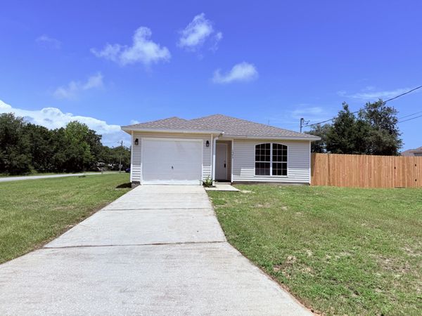 1993 Justice Circle, Gulf Breeze, FL 32563
