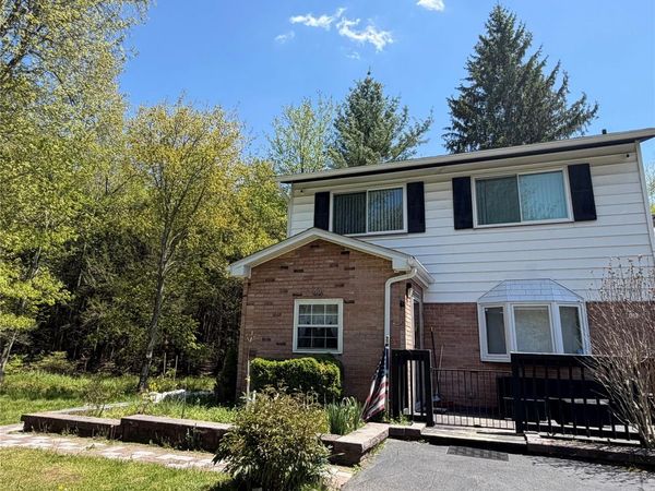 60 Medallion Road, Kiamesha Lake, NY 12751
